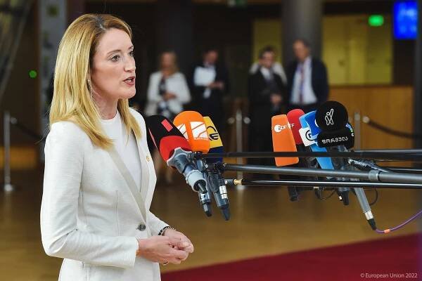 Předsedkyně EP Roberta Metsolová: Udělení kandidátského statusu Ukrajině a Moldavsku posílí EU