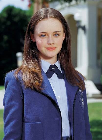 Neuvěříte: Roztomilá Rory z Gilmorových děvčat Alexis Bledel vypadá i po třicítce jako studentka!