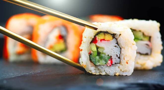 Nejlepší running sushi v Praze – 5 tipů | Jsme kočky