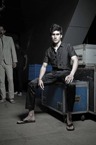sam mohan - Backstage Posers
