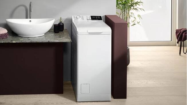 Pračka vrchem plněná ELECTROLUX PerfectCare 600 EW6TN24262C_01