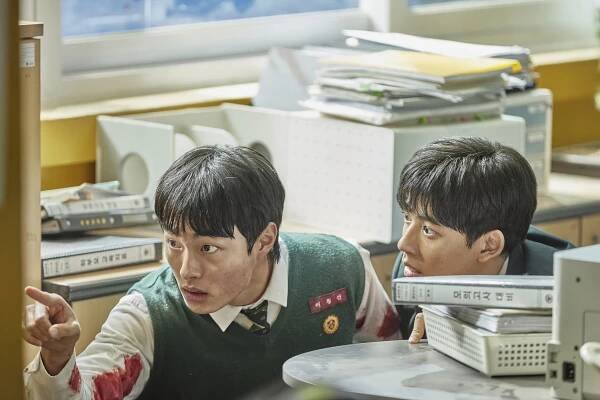 All of Us Are Dead - Episode 4 - Z filmu - Chan-yeong Yoon, Lomon