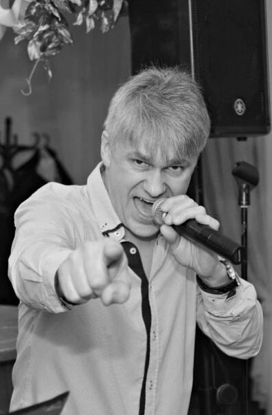 O nás - Tomáš Maďar band
