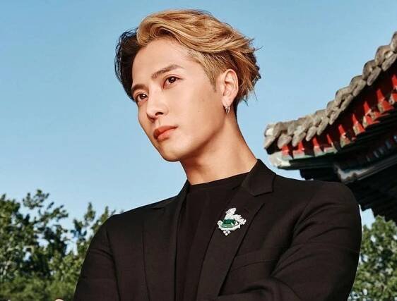 boy male person teen blonde hair head face photography neck