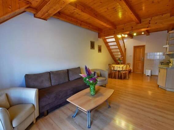 Dvoupodlažní apartmán