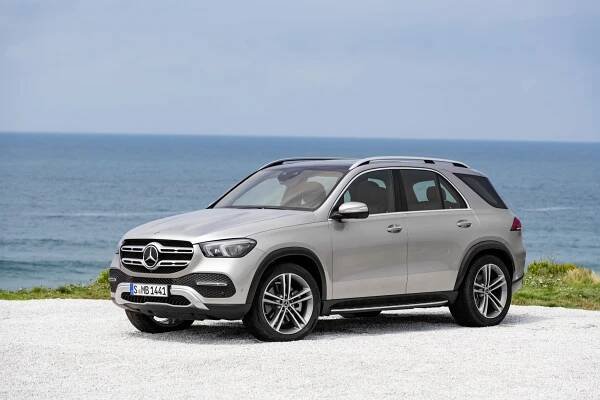 Nový Mercedes-Benz GLE je tu! – GripTV