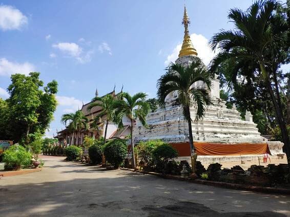 Wat Kum Kam w Chiang Mai