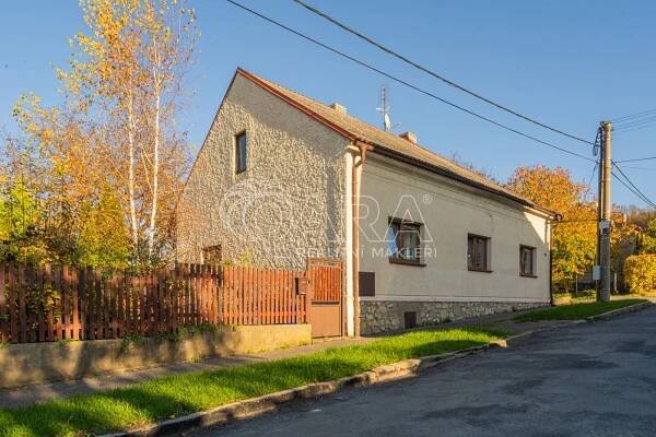 Rodinný dům s velkým potenciálem, Beroun - Zavadilka – QARA