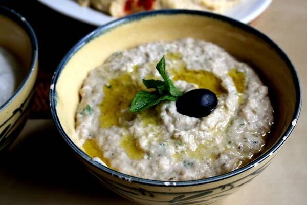 Baba ghanoush neboli baba ganuž