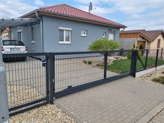Ploty, oplocení, pletivo, brány, branky Znojmo, Třebíč, Brno-venkov