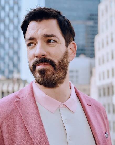 Portrait of Property Brother Drew Scott at the garden on the 12th floor of 30 Rock.