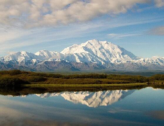 Soubor:Wonder Lake and Denali.jpg – Wikipedie