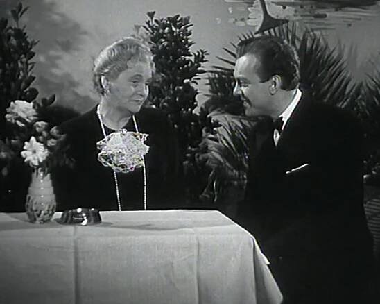 Čtrnáctý u stolu (1943)