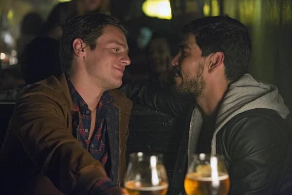 Hledání - Looking for Uncut - Z filmu - Jonathan Groff, Raúl Castillo