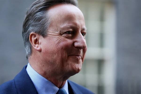 "David Cameron? Cože?" Comeback bývalého premiéra šokoval ostrovní tisk