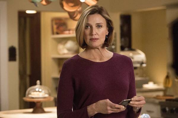 Dallas - Brave New World - Z filmu - Brenda Strong