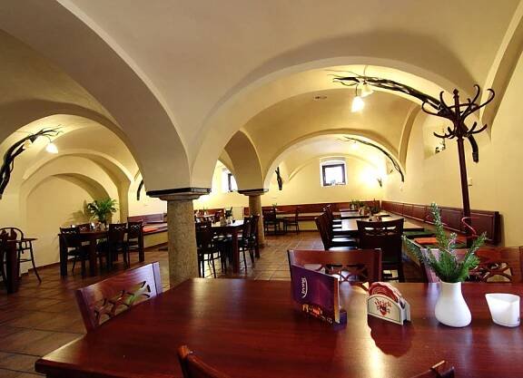 RESTAURACE U LYŽAŘE