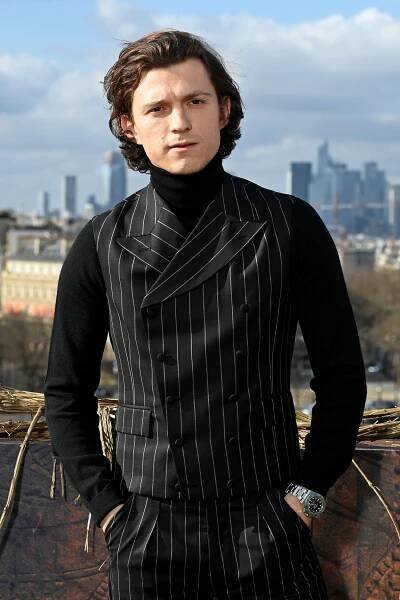Tom Holland Talks Sobriety, When He Knew He Had An Alcohol Problem