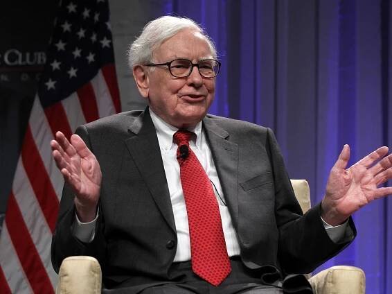 What Warren Buffett told a 7th-grader seeking advice