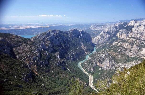 Provence na míru - cestovatelský balíček s půjčením auta - Madeiran