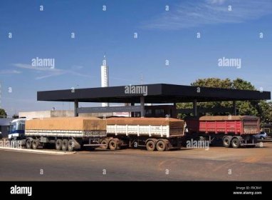 Trucks parked on fuel station in the city of Triangulo Mineiro in Planura Stock Photo