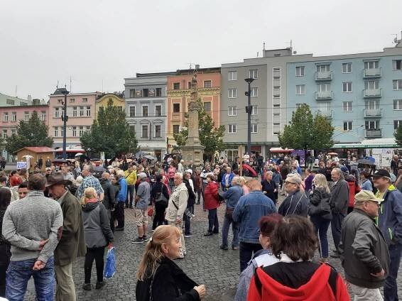 VIDEO: Babiš v Opavě? Mela byla cítit ve vzduchu už před jeho příjezdem