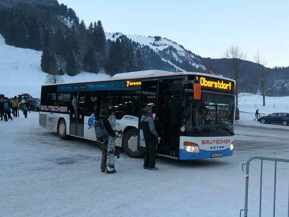 Ski bus at the Fellhornbahn lift