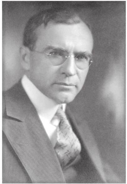 Norman S. B. Gras portrait, 1929. Photograph by Bradford Bachrach. HBS Archives Photograph Collection: Faculty and Staff, Baker Library, Harvard Business School (olvwork399909). 