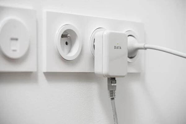 Discover the Secret to Seamless Home Streaming with Powerline Adapters