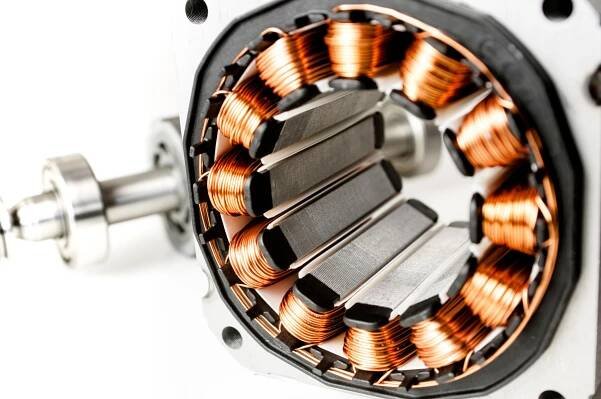 motor s permanentním magnetem rozebraný zblízka - elektromotor - stock snímky, obrázky a fotky