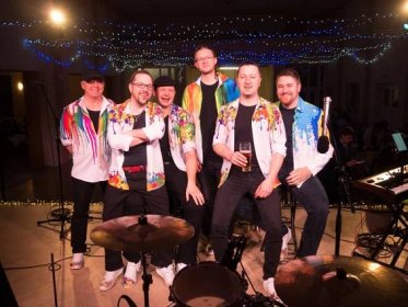 Kapela Sebranka oslaví deset let koncertem v Plasích, zahrají i bývalí členové
