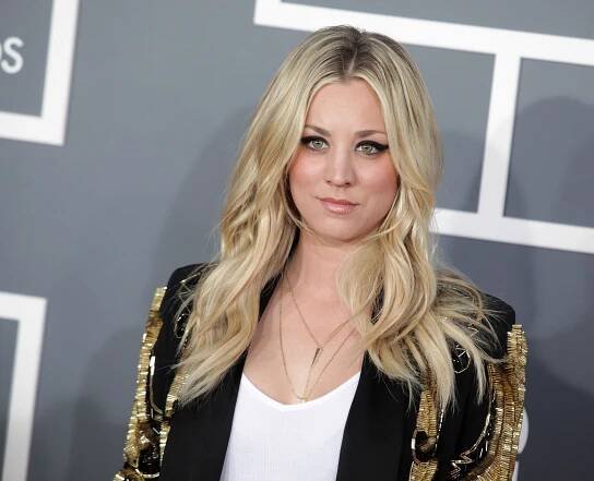 Kaley Cuoco: Vermögen & Gagen bei "The Big Bang Theory" 2025