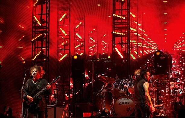 Kultovní léčebná kúra. Do Prahy přijedou příští rok The Cure