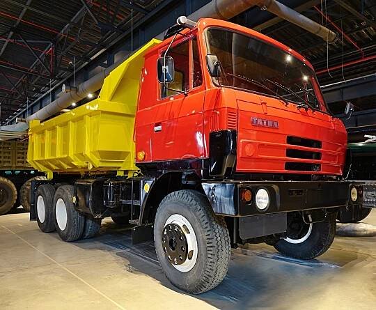 Drtikolka, vítězové Dakaru i expediční speciály – Muzeum nákladních vozů Tatra se konečně otevírá veřejnosti
