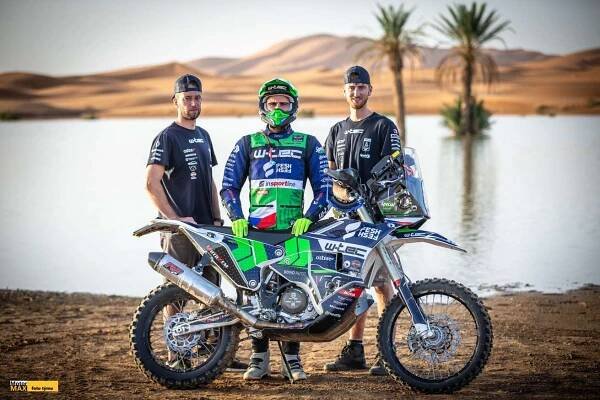 Fotogalerie Adam "Special" Peschel: První stunt rider, který chce pokořit bájný Dakar