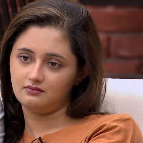Bigg Boss 13 Contestant Rashami Desai, Rashami Desai Biography, Biodata, Family, Husband
