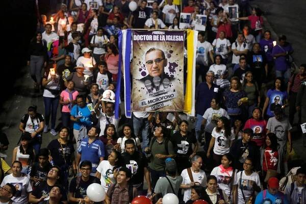 Salvadoran archbishop asks pope to make Romero 'doctor of the church'