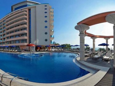 Bazén v ubytování Astera Hotel & Spa with FREE PRIVATE BEACH nebo v jeho okolí