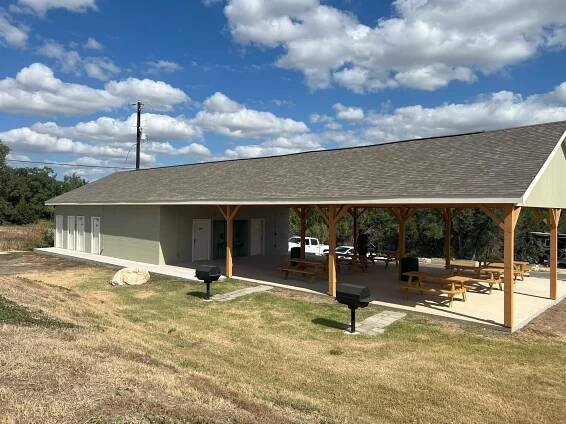 rv-park-north-austin-lake28