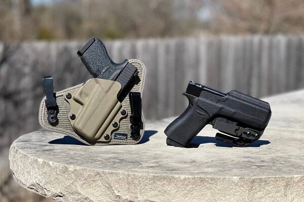 Best Holsters For Glock 43 & Glock 43x