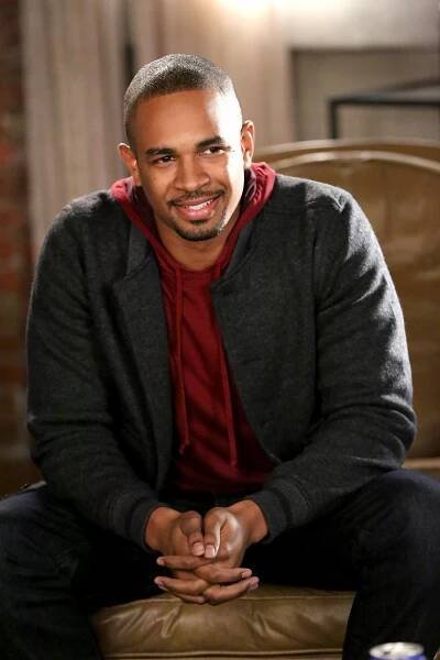 Nová holka - Trenér - Z filmu - Damon Wayans Jr.