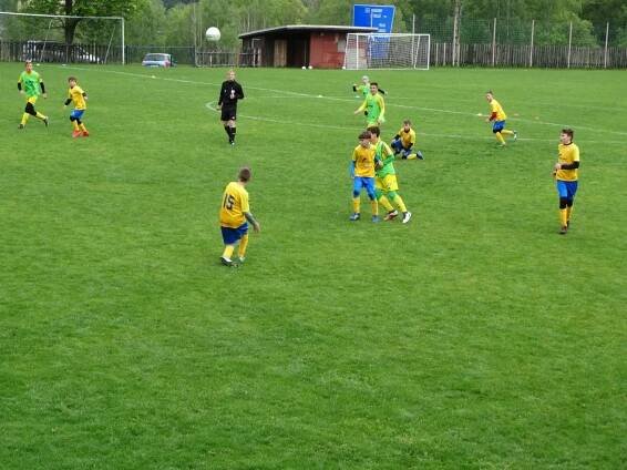 FK Varnsdorf - SK Benešov U13 2:2 | FK Benešov