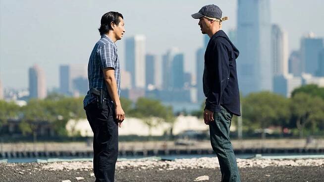 Will Yun Lee, Ed Heavey - Falling Water - Three Half Blind Mice - Z filmu