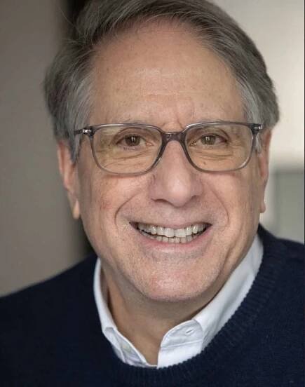Peter Marks Headshot