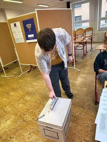 Studentské volby do Evropského parlamentu – SPŠS a OA Kladno – Cyrila Boudy 2954
