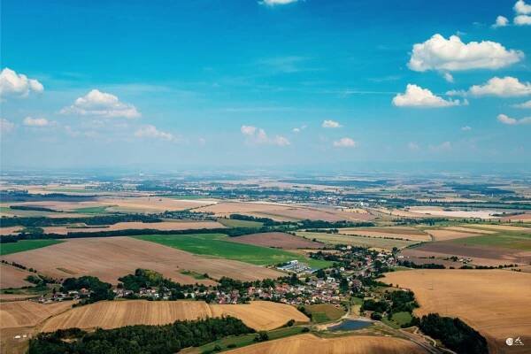 Letecké snímky obce - Oficiální stránky obce Sendražice