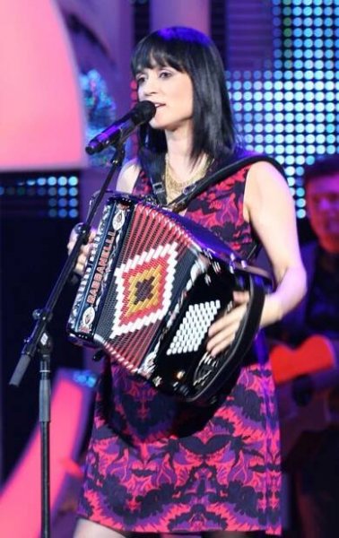 Julieta Venegas discography