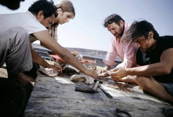 Zleva: Serge Reggiani, Joanna Shimkus, Lino Ventura a Alain Delon (foto: Société Nouvelle de Cinématographie)
