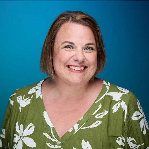Angie Campbell Headshot