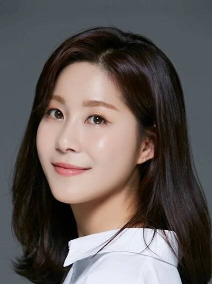 Shin Soo-Hyun-actress-p1.jpg